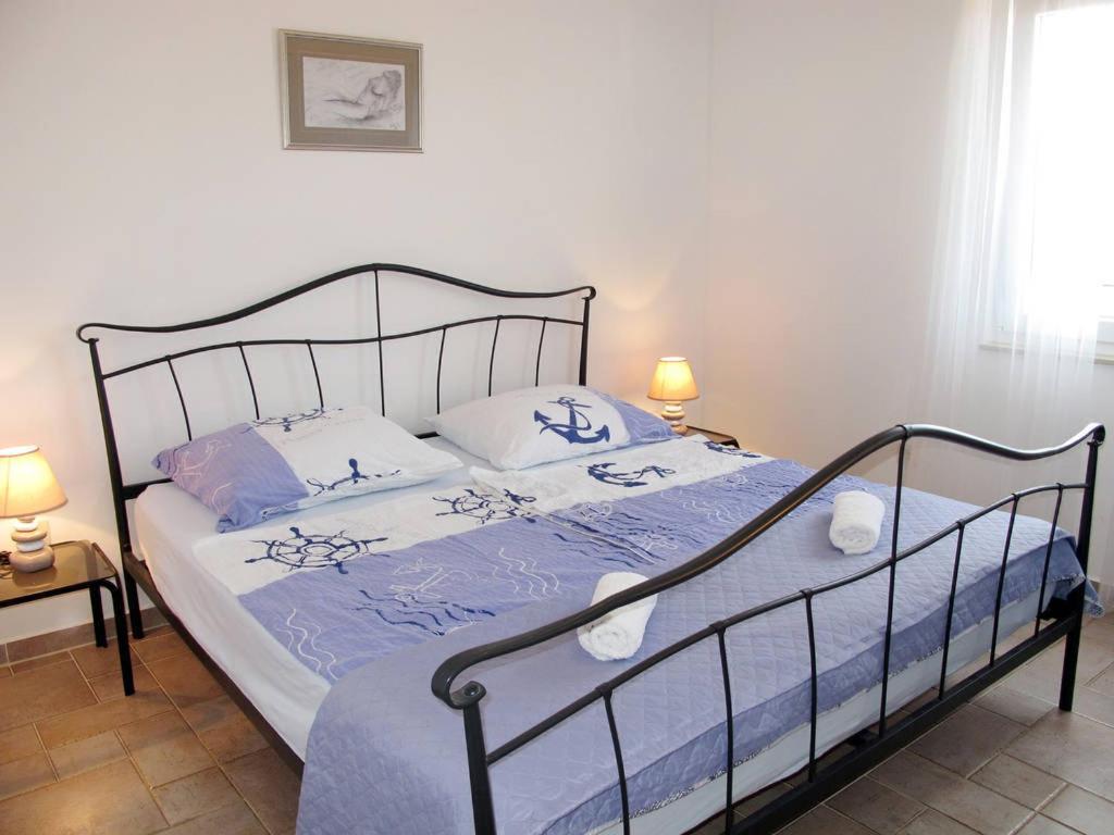 Apartment Tin Pinezici  Bagian luar foto