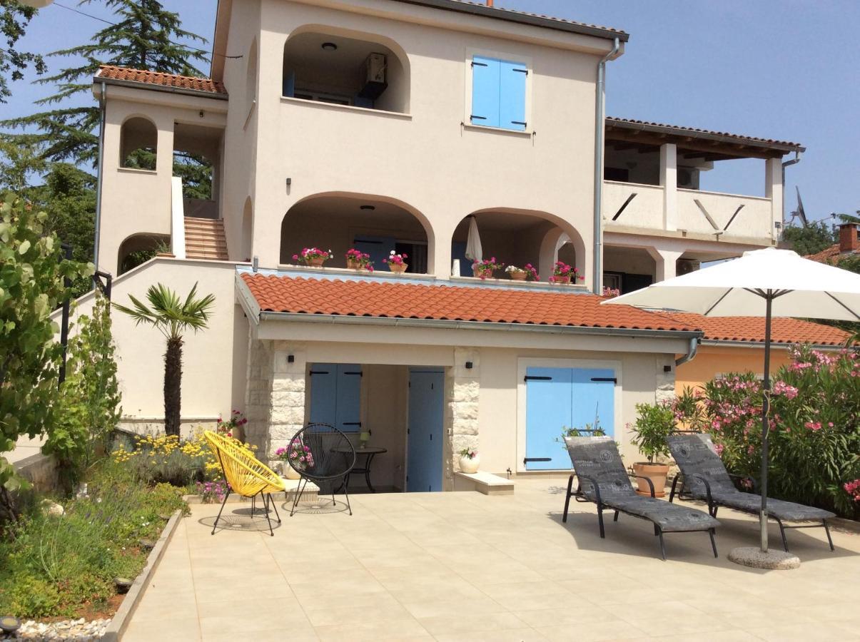 Apartment Tin Pinezici  Bagian luar foto